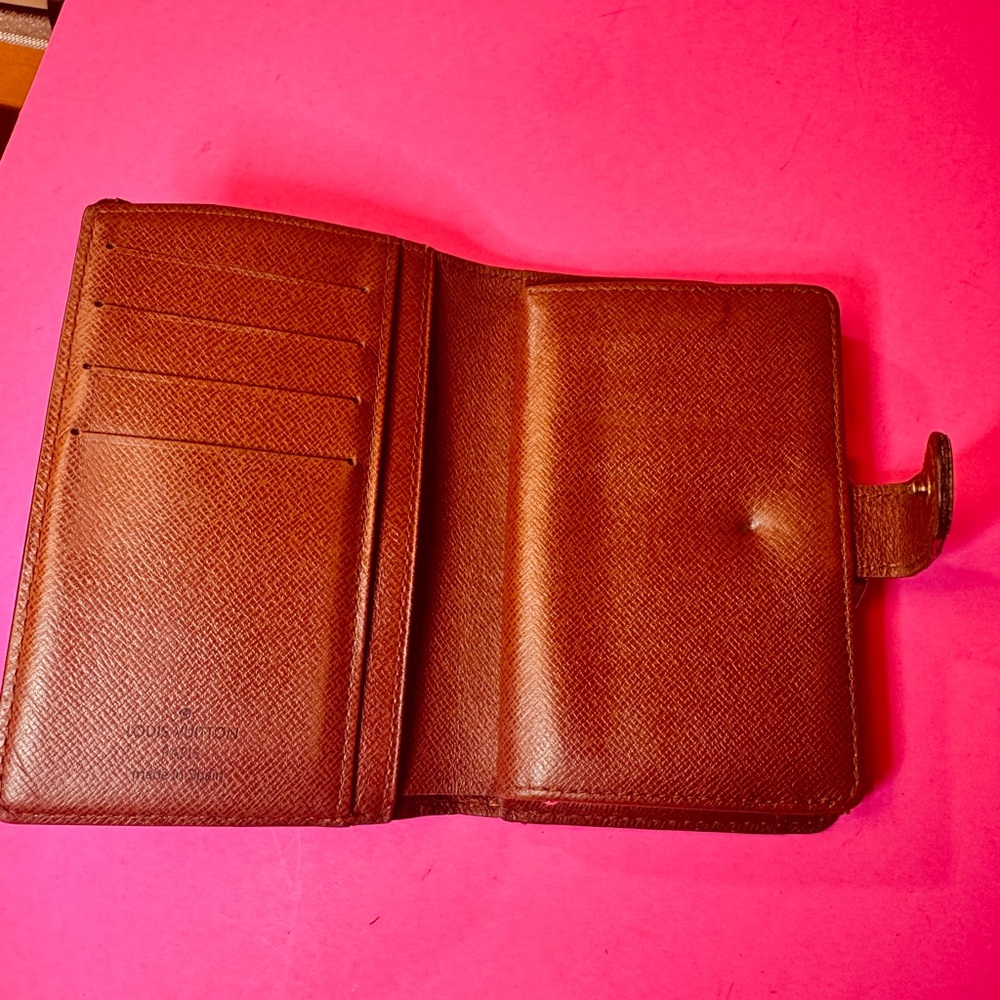 Louis Vuitton Monogram the Kisslock bifold wallet - Picture 7 of 14